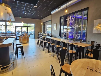 Intérieur d'un magasin réaménagé